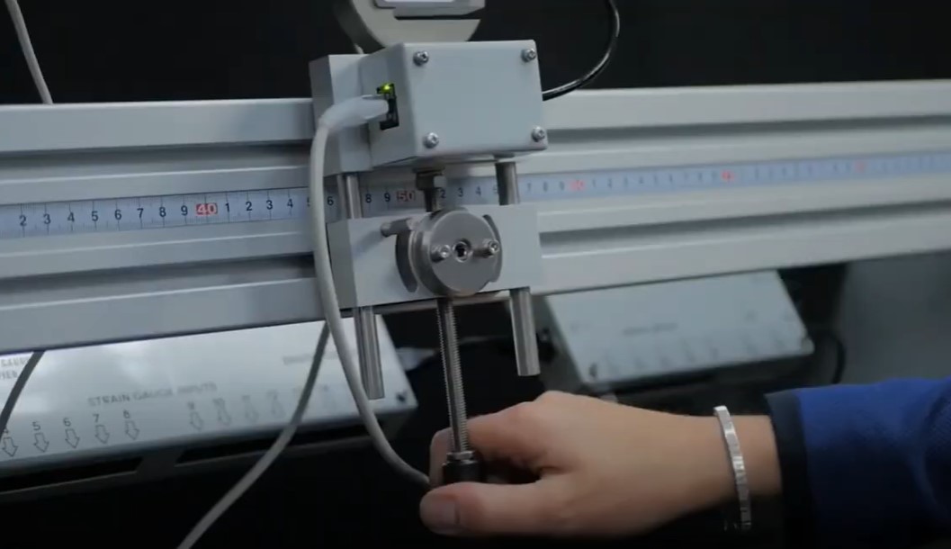 Laboratory Equipment for the Holidays EduTechnics